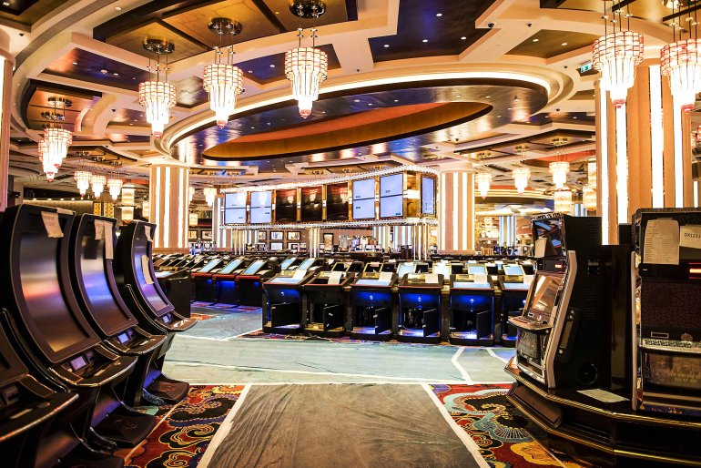 Игровые автоматы казино Studio City в Макао